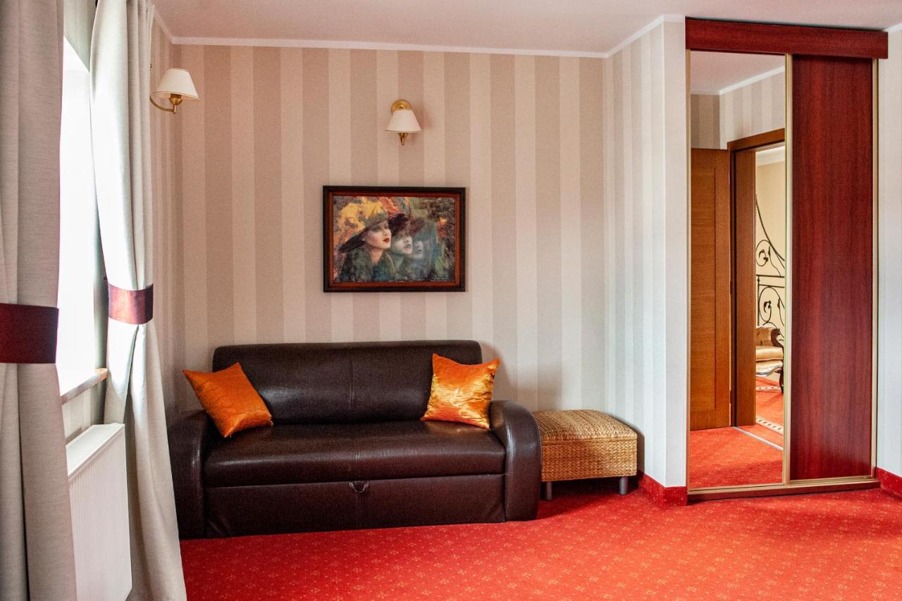 Hotel Spichlerz Lubawa Eksteriør billede